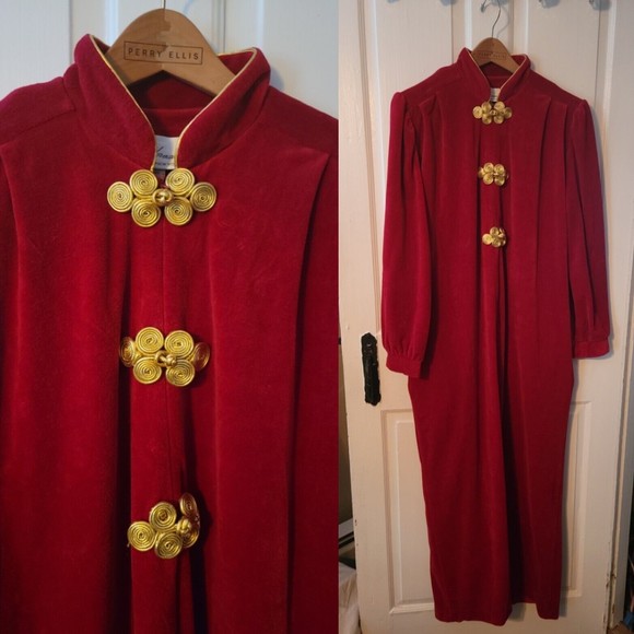 Vintage Ruth Norman New York, Velour, Caftan, Mock Neck, Gold Toggle Closure,